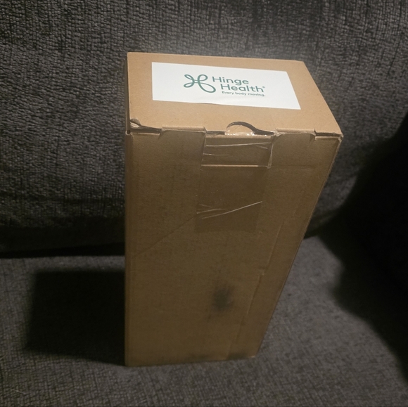 Stanley | Hinge Health 30oz Quencher Tumbler - Picture 4 of 4